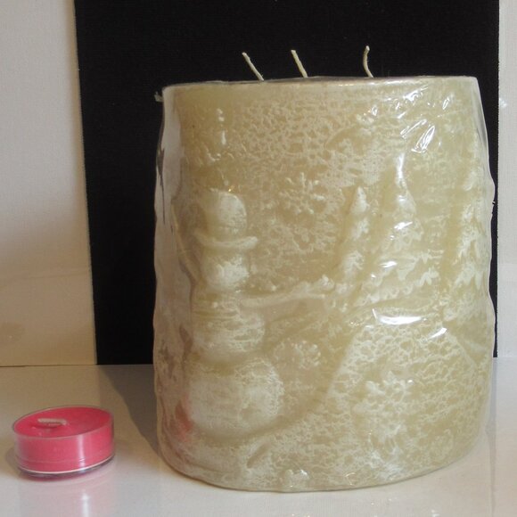 Vintage, Jumbo Christmas Candle, Snowmen, Trees, Snow, Holiday, 3 Wicks - Picture 6 of 6